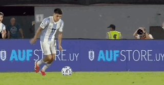 1742605250922033723.gif