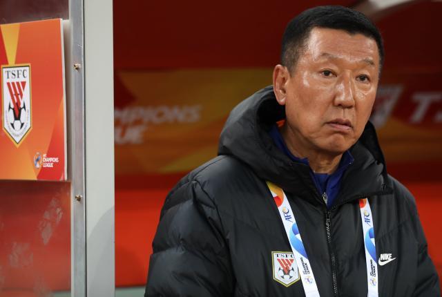 崔康熙：一直鼓励队员 相信泰山会有更好的未来